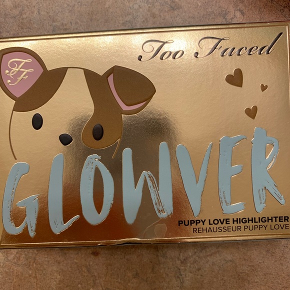 DISCONTINUED too faced glowver highlight - Picture 1 of 5